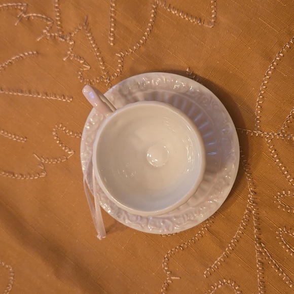 Vintage Teacup&Saucer Ornament - Picture 3 of 7